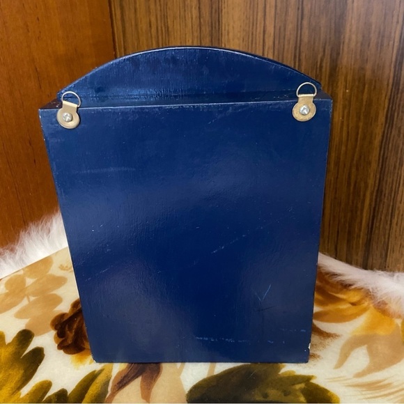 Vintage clown  hidden key holder - Picture 2 of 8